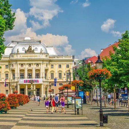 Elegant Escape Apartment I - City Centre Bratislava Luaran gambar