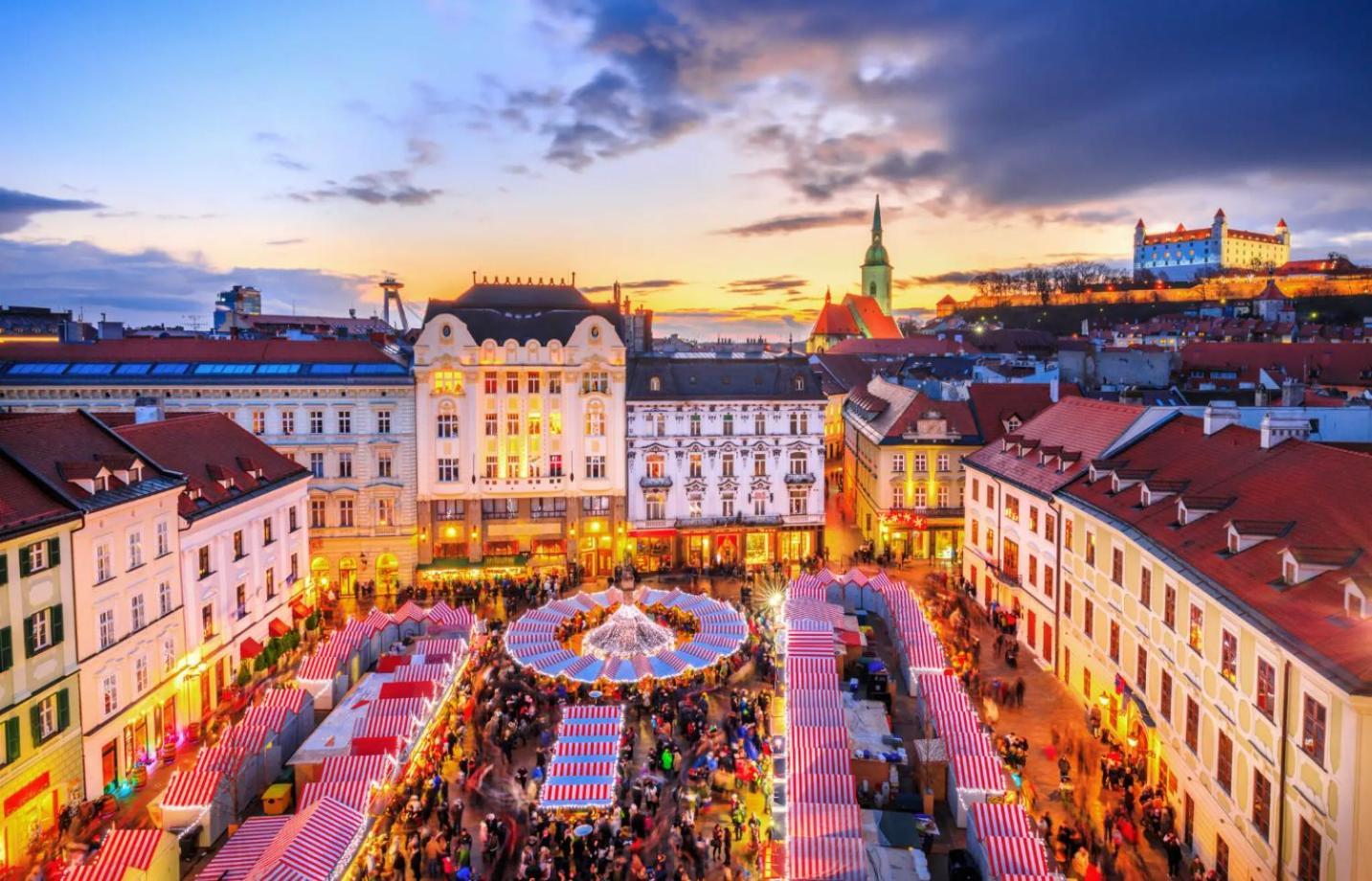 Elegant Escape Apartment I - City Centre Bratislava Luaran gambar